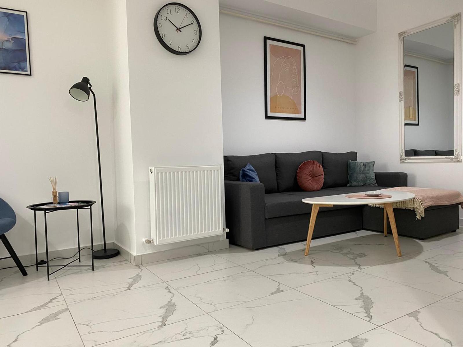 Studios & Apartments Palas By Glam At Lazar Towers Iasi Bagian luar foto