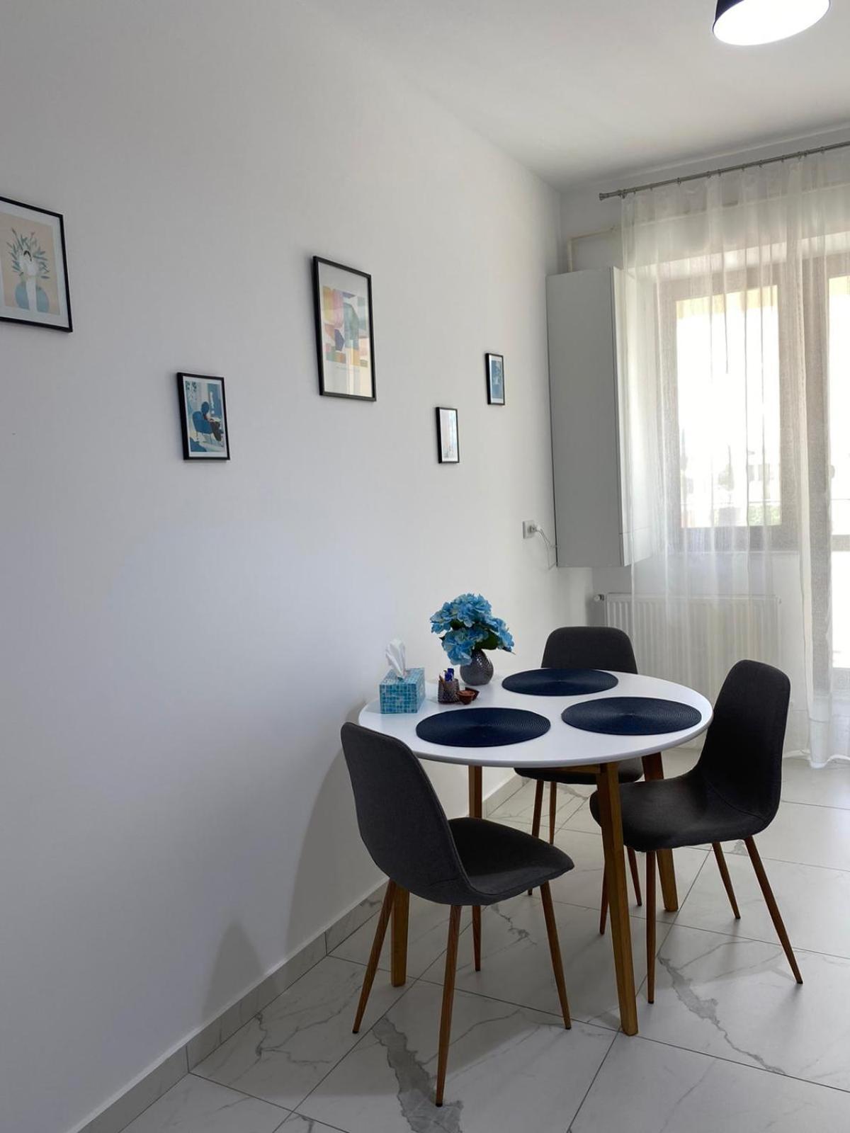 Studios & Apartments Palas By Glam At Lazar Towers Iasi Bagian luar foto