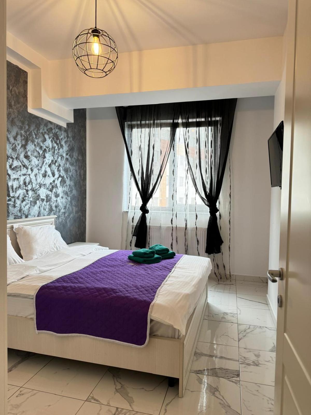 Studios & Apartments Palas By Glam At Lazar Towers Iasi Bagian luar foto