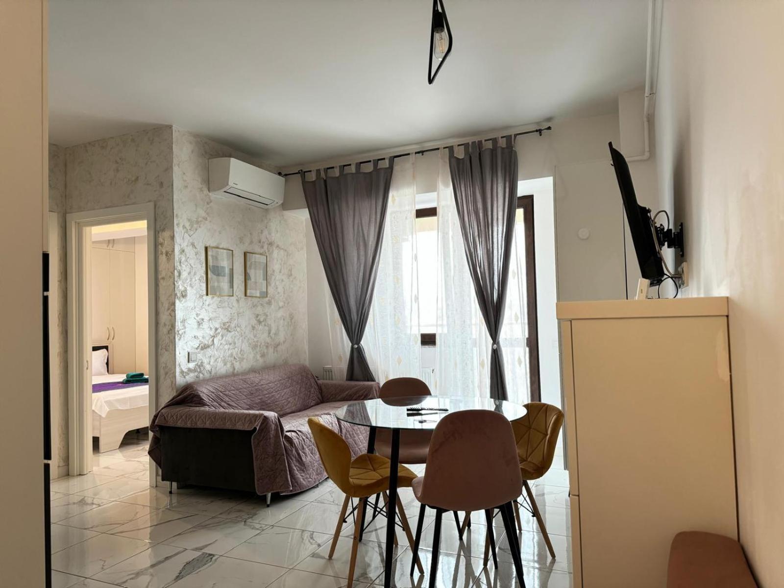Studios & Apartments Palas By Glam At Lazar Towers Iasi Bagian luar foto