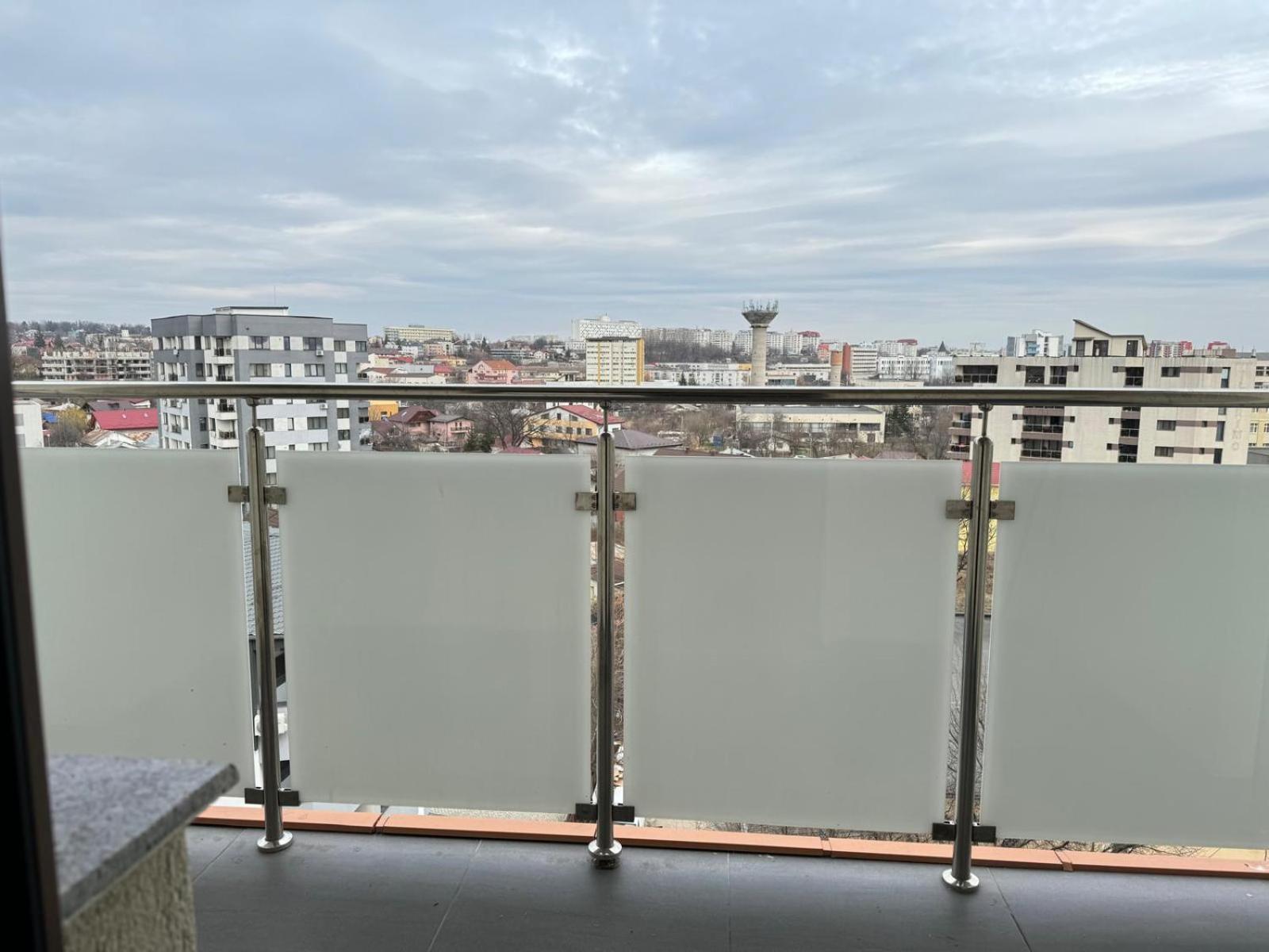 Studios & Apartments Palas By Glam At Lazar Towers Iasi Bagian luar foto