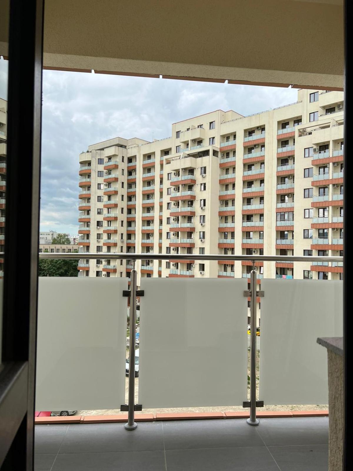 Studios & Apartments Palas By Glam At Lazar Towers Iasi Bagian luar foto